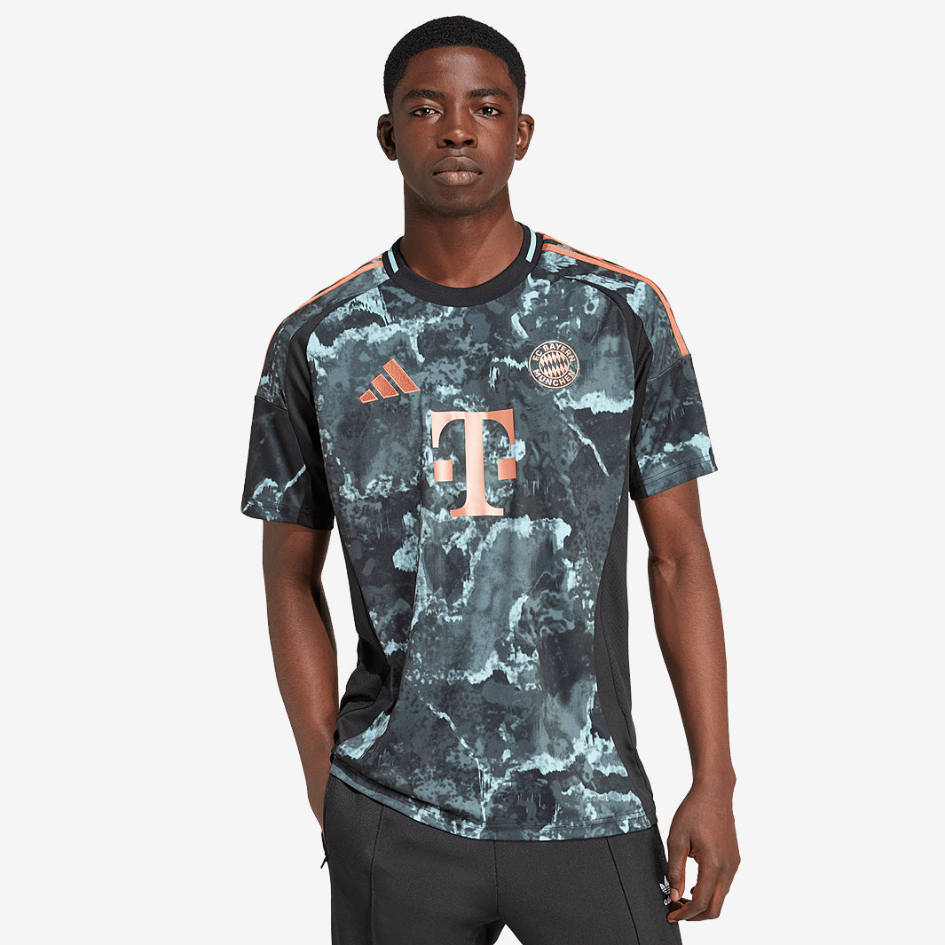 adidas Bayern Munich 24/25 Away Shirt