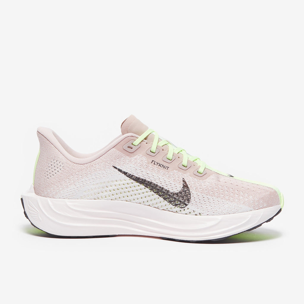 Nike Womens Pegasus Plus