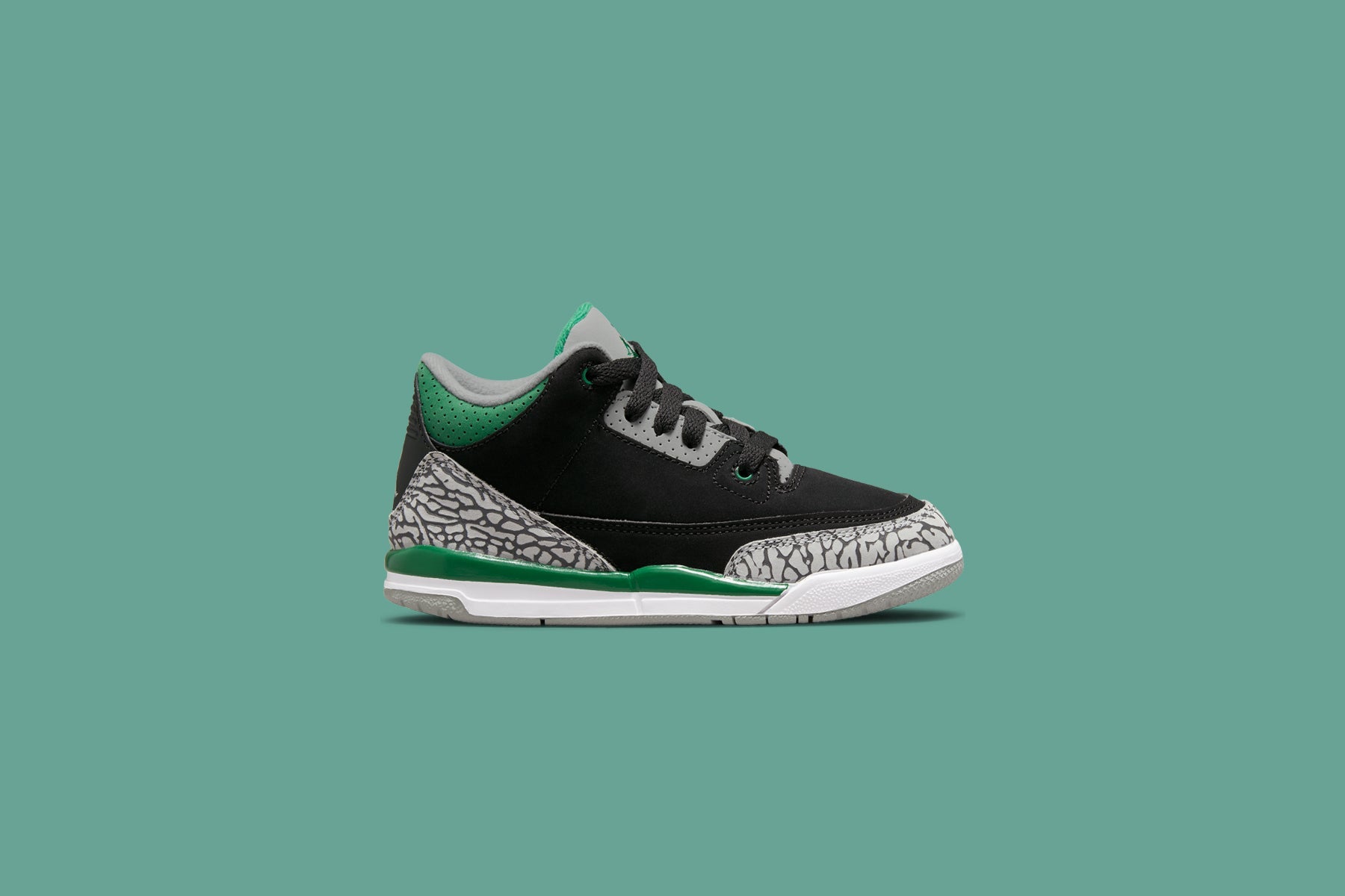 Air Jordan 3 Retro (PS) "Pine Green" - Black/Pine Green/Silver
